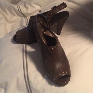 Vaneli peep toe sling back. Worn twice